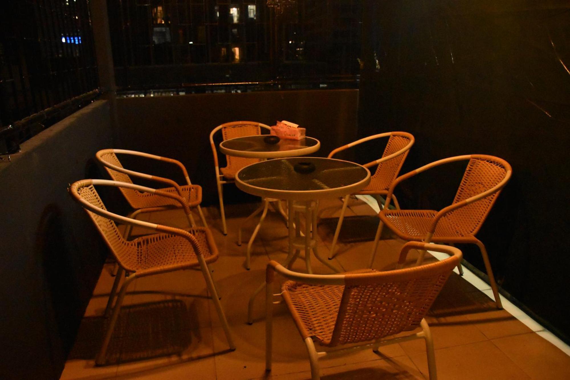 Stay At Pan Hostel Банкок Екстериор снимка
